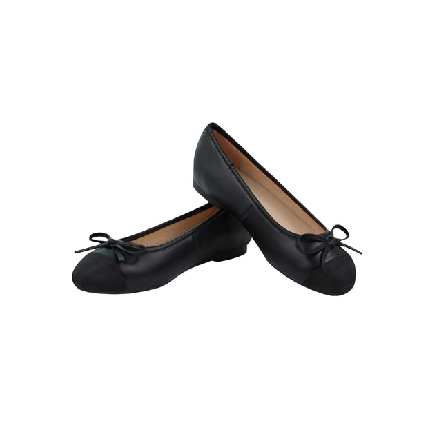 Perroquet Girls Black Leather Ballet Flats with Grosgrain Cap Toe - Black